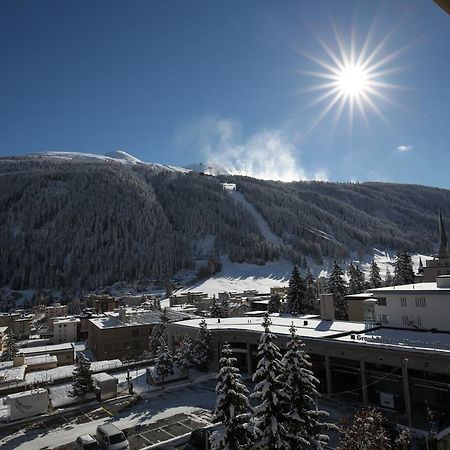 New Renovated Apartment In Center Of Davos Bagian luar foto