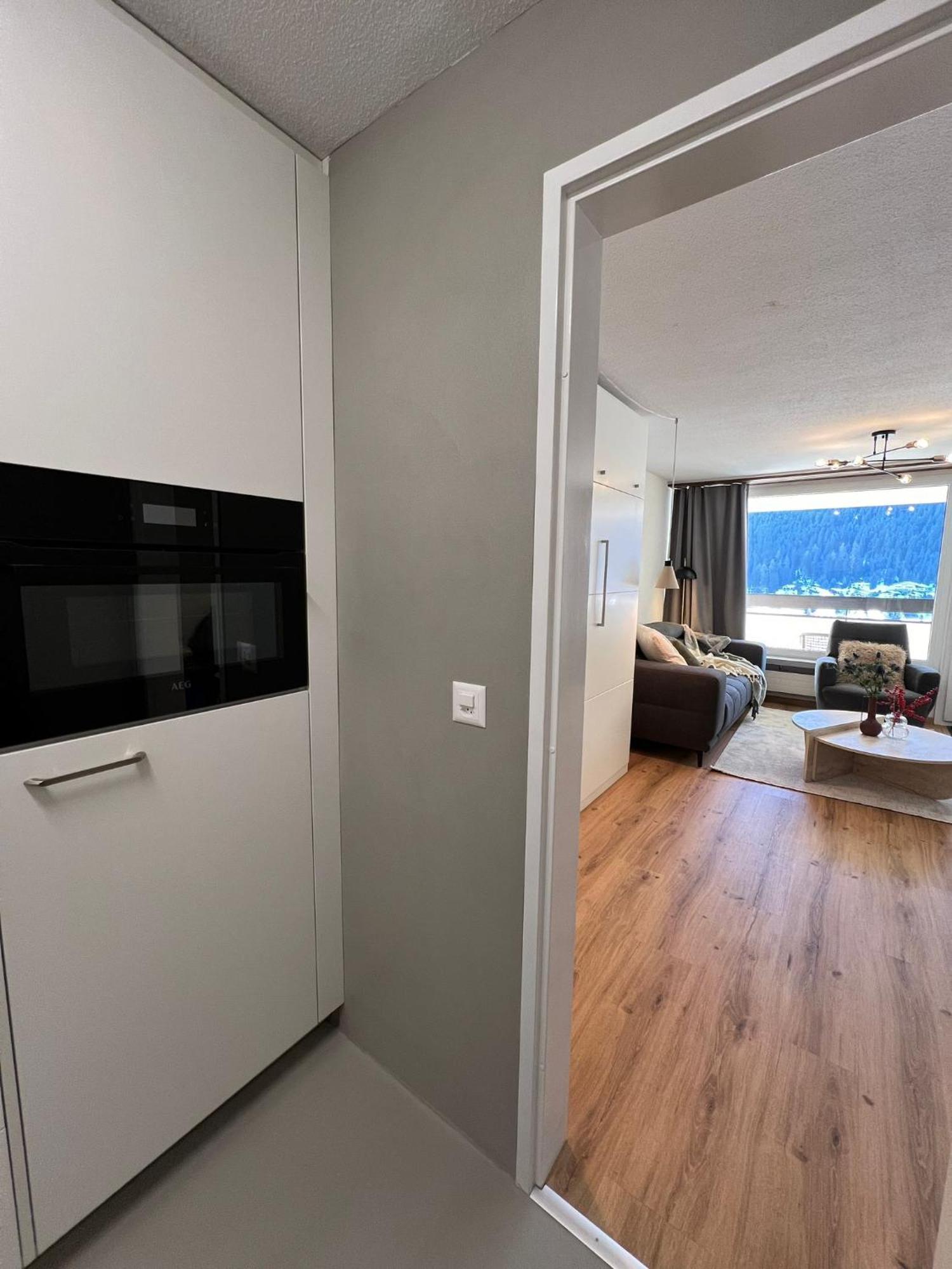 New Renovated Apartment In Center Of Davos Bagian luar foto