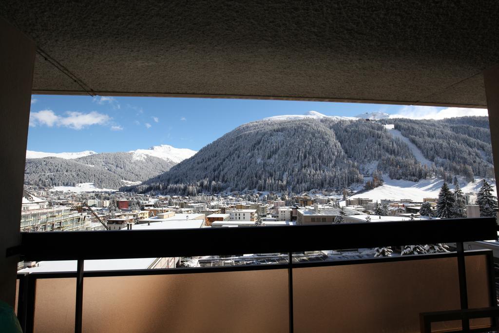 New Renovated Apartment In Center Of Davos Bagian luar foto