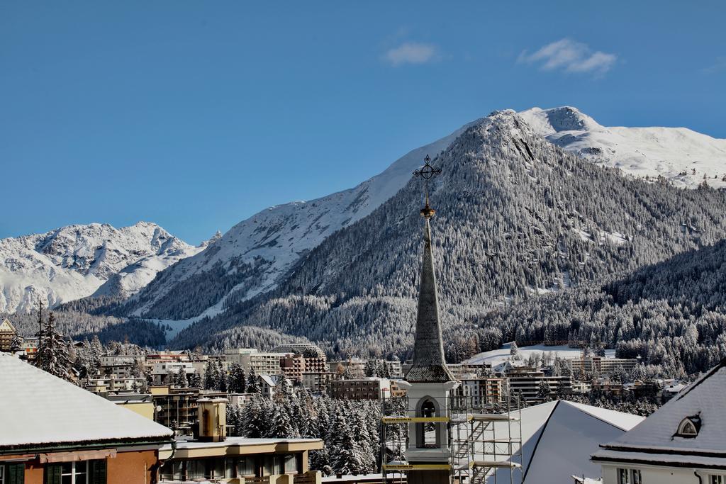 New Renovated Apartment In Center Of Davos Bagian luar foto