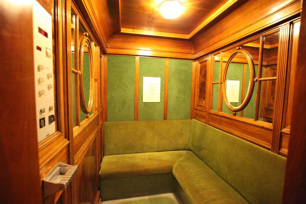 New Renovated Apartment In Center Of Davos Bagian luar foto